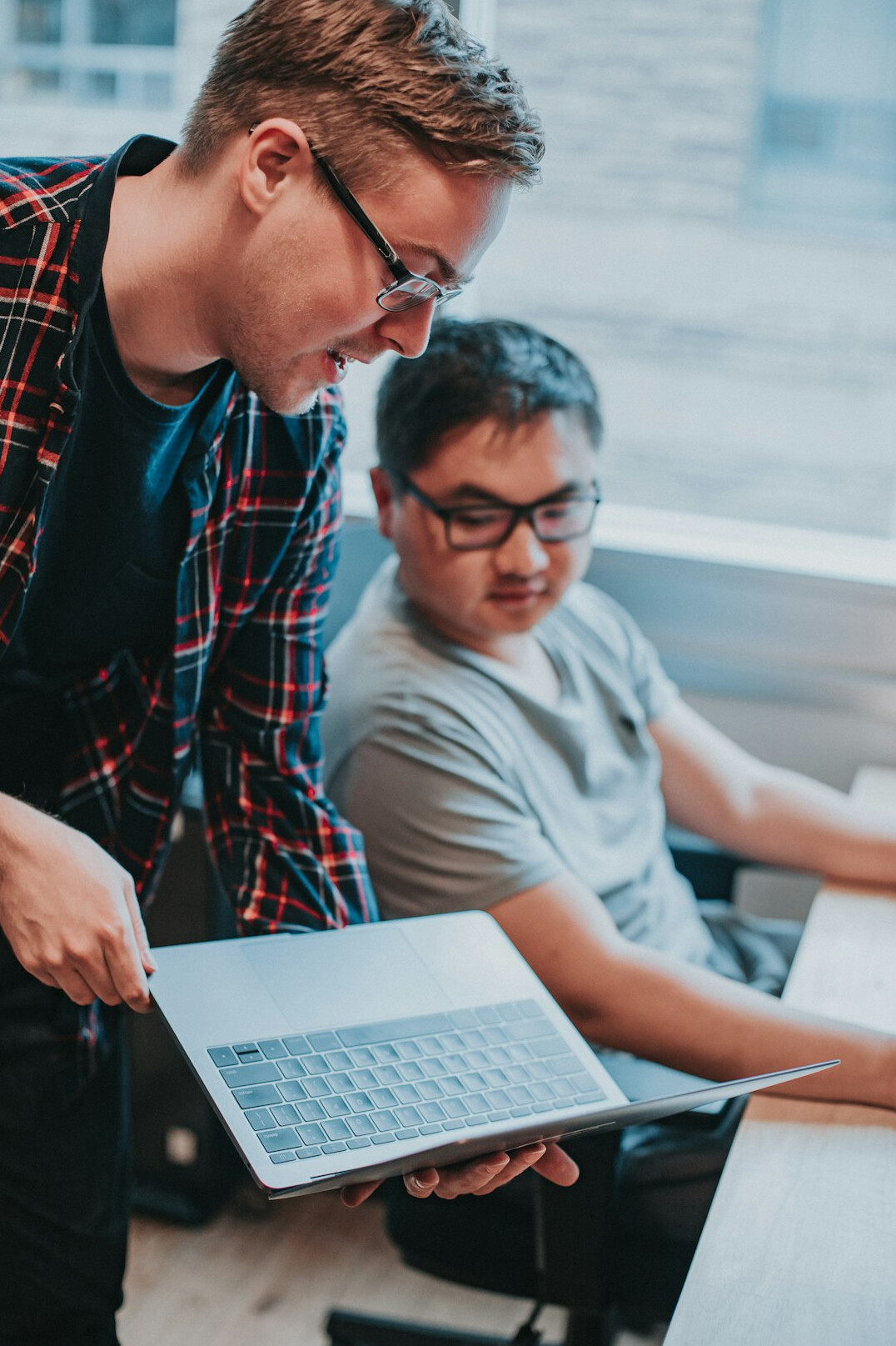 diverse students learning online